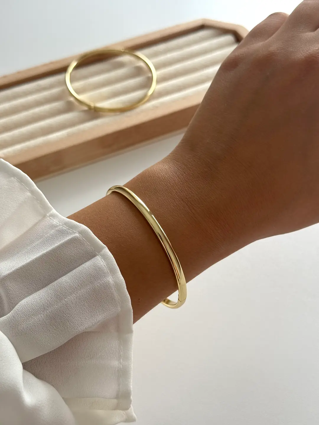 14K Xuping Seri 60 Mm Kelepçe Bileklik