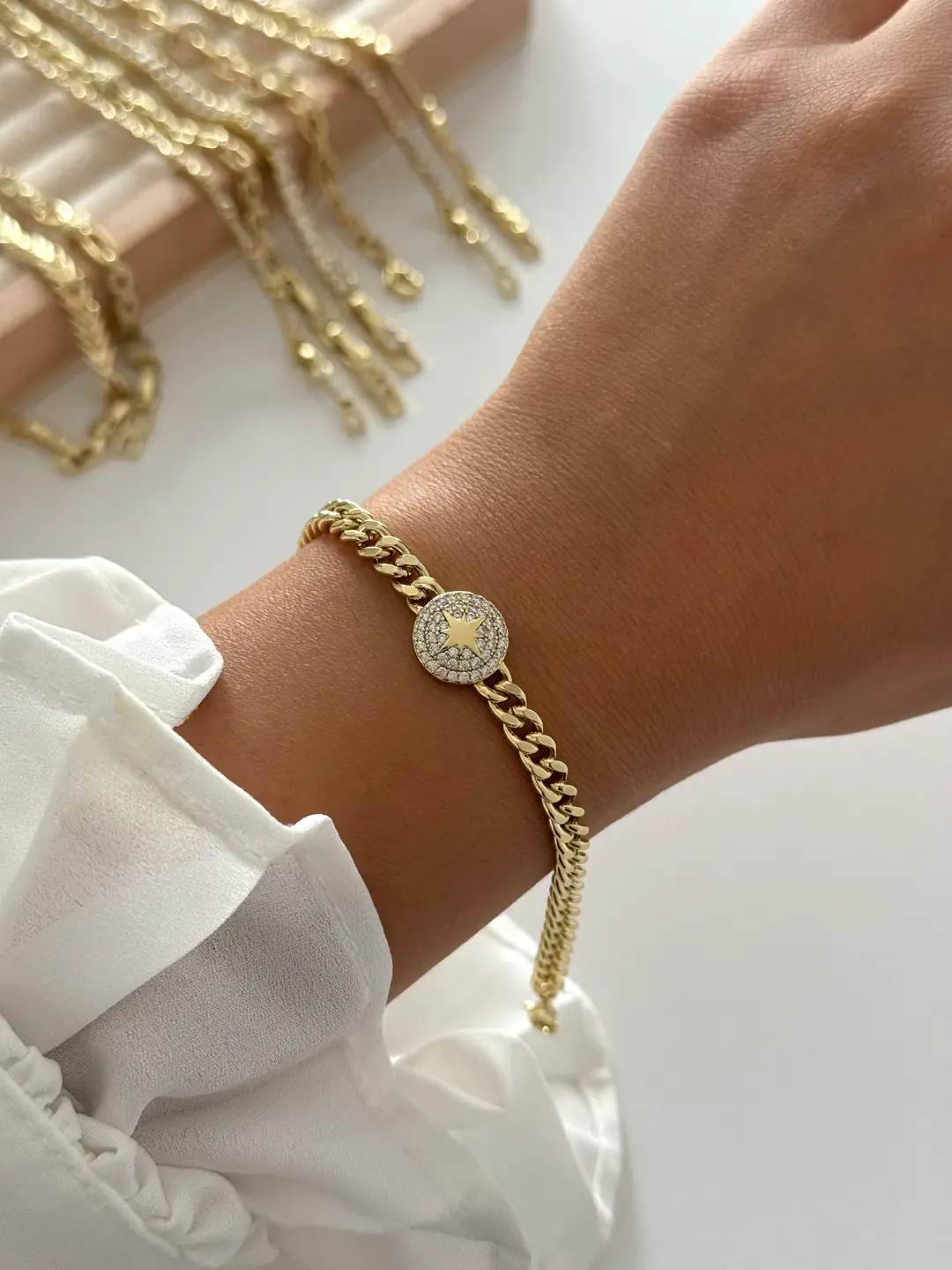 14K Xuping Seri Gurmet Zincirde Kuzey Yıldız Bileklik