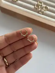14k Xuping Seri Minimal Küpe Yeşil  2