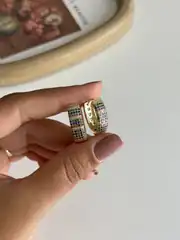 14K Xuping Seri Renkli Üçgen Küpe 1