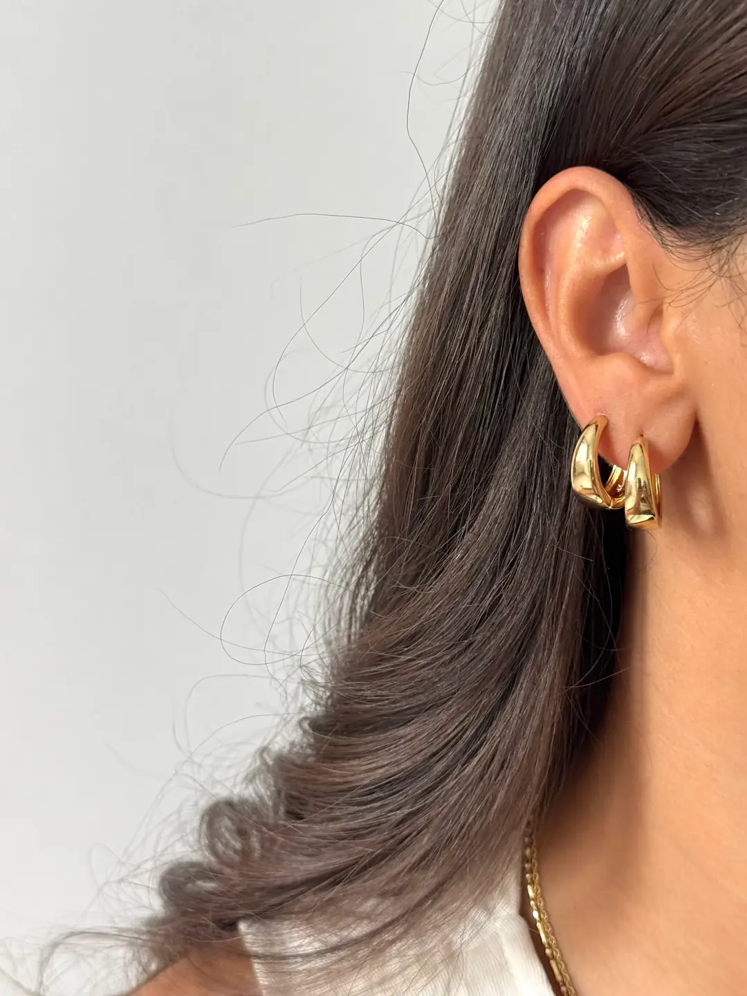14K Xuping Seri Bombeli Küpe