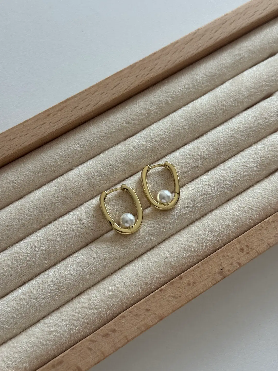 14K Xuping Seri İnci Detay Küpe 3