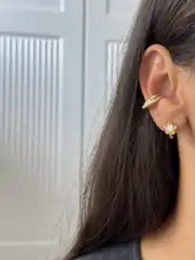 14K Xuping Seri Minimal Çiçek Küpe 2