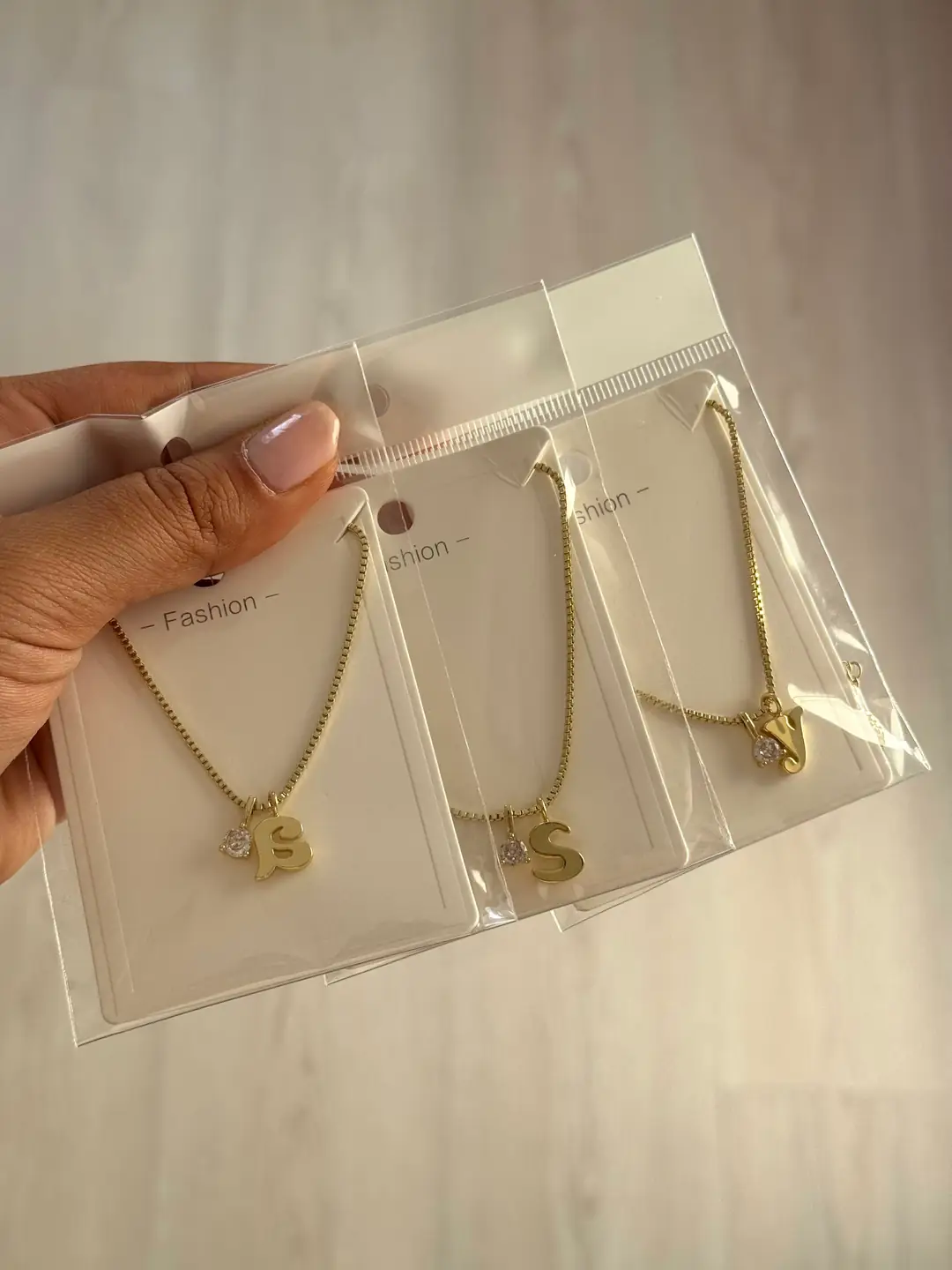 14K Altın Kaplama Tektaş Ve Harf Uçlu Minimal Kolye 5