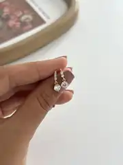14K Xuping Seri Minimal Tektaş Sallantılı Küpe 3