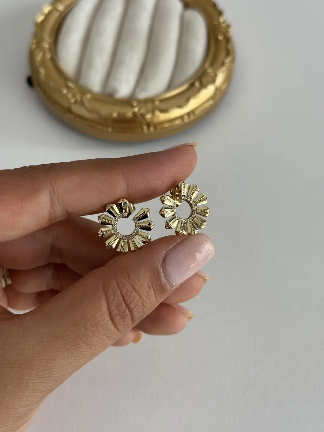 14K Xuping Seri Güneş Küpe