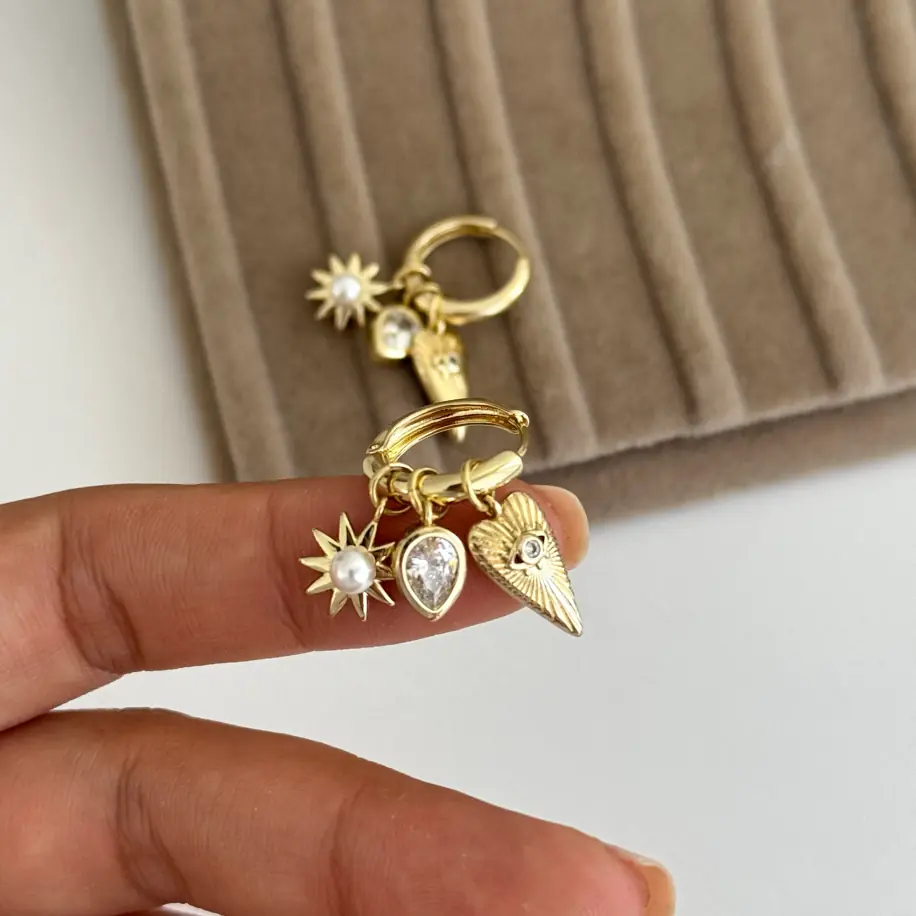 14K Xuping Seri Charm Küpe