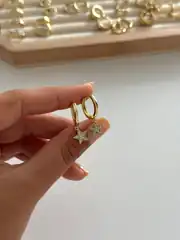 14k xuping seri yıldız charmlı küpe  1