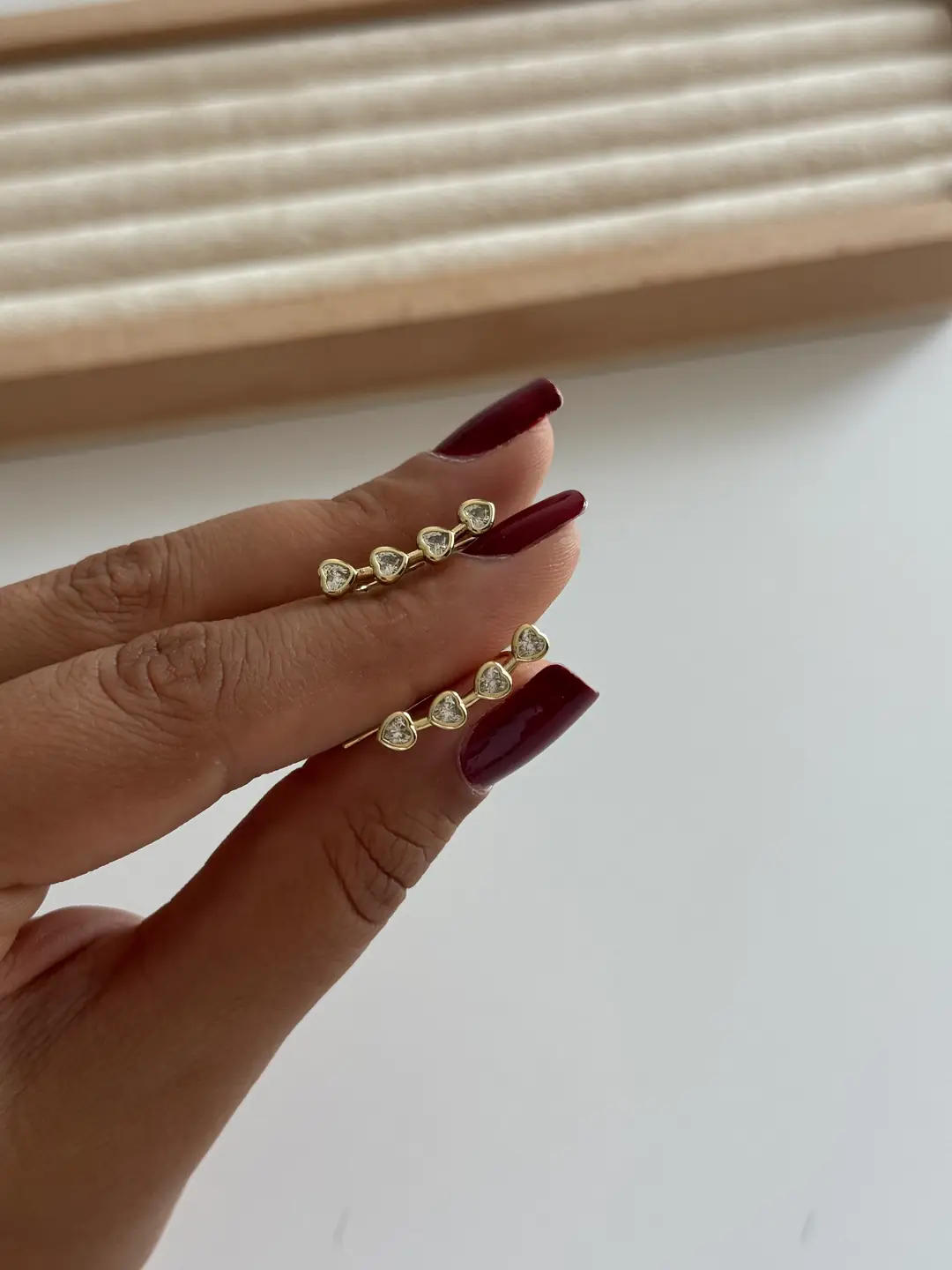14K Xuping Seri Tek Delikte Çoklu Görünümlü Kalp Küpe