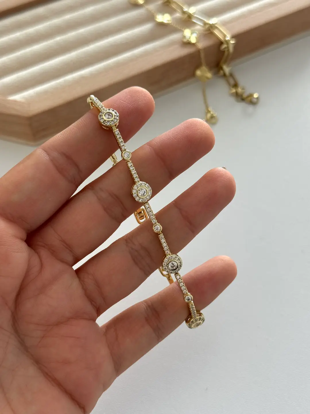 14k xuping seri büyüklü küçüklü su yolu bileklik 