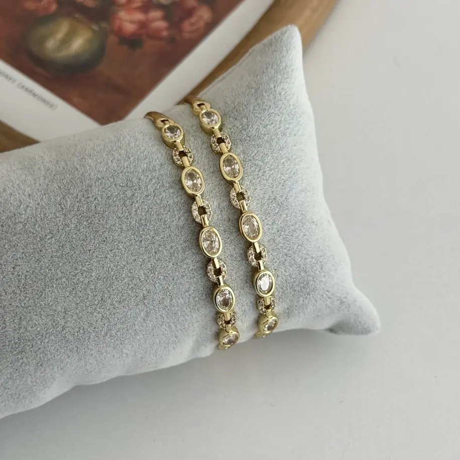 14K Xuping Seri Kelepçe Bileklik 60 Mm