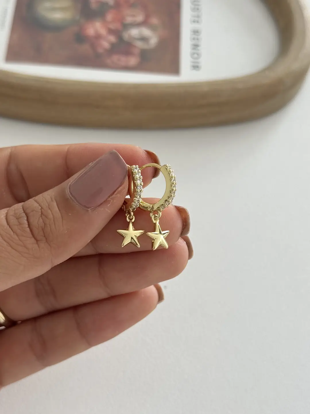 14K Xuping Seri Mini Yıldız Sallantılı Küpe 3