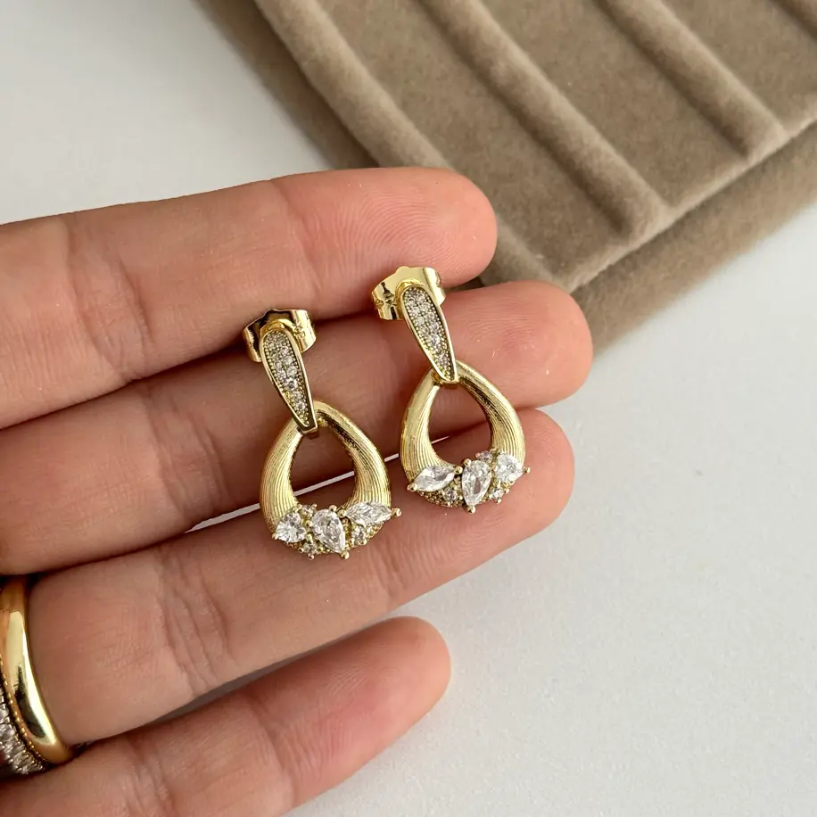 14K Xuping Seri Küpe