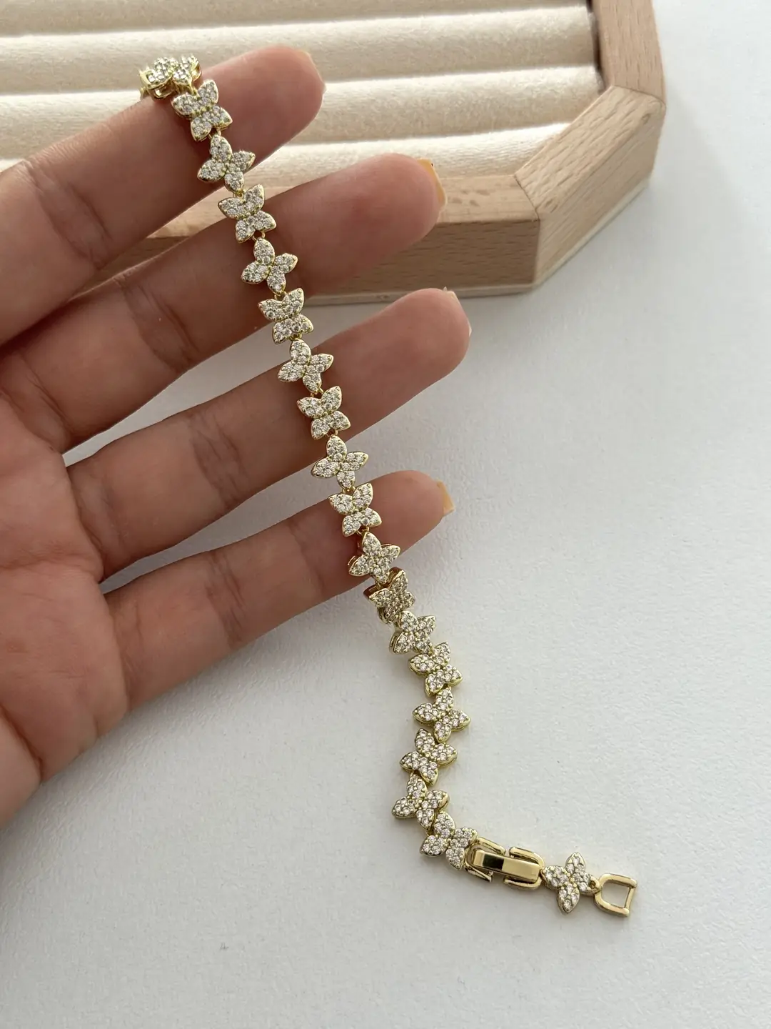 14K Xuping Seri Full Taşlı Kelebek Bileklik