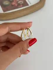 14K Xuping Seri Çiçek Detaylı Küpe 1