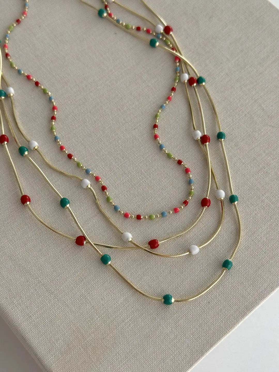14K Xuping Seri Mineli Kolyeler