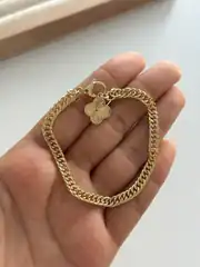 14K Altın Kaplama Yonca Charmlı Gurmet Bileklik 1