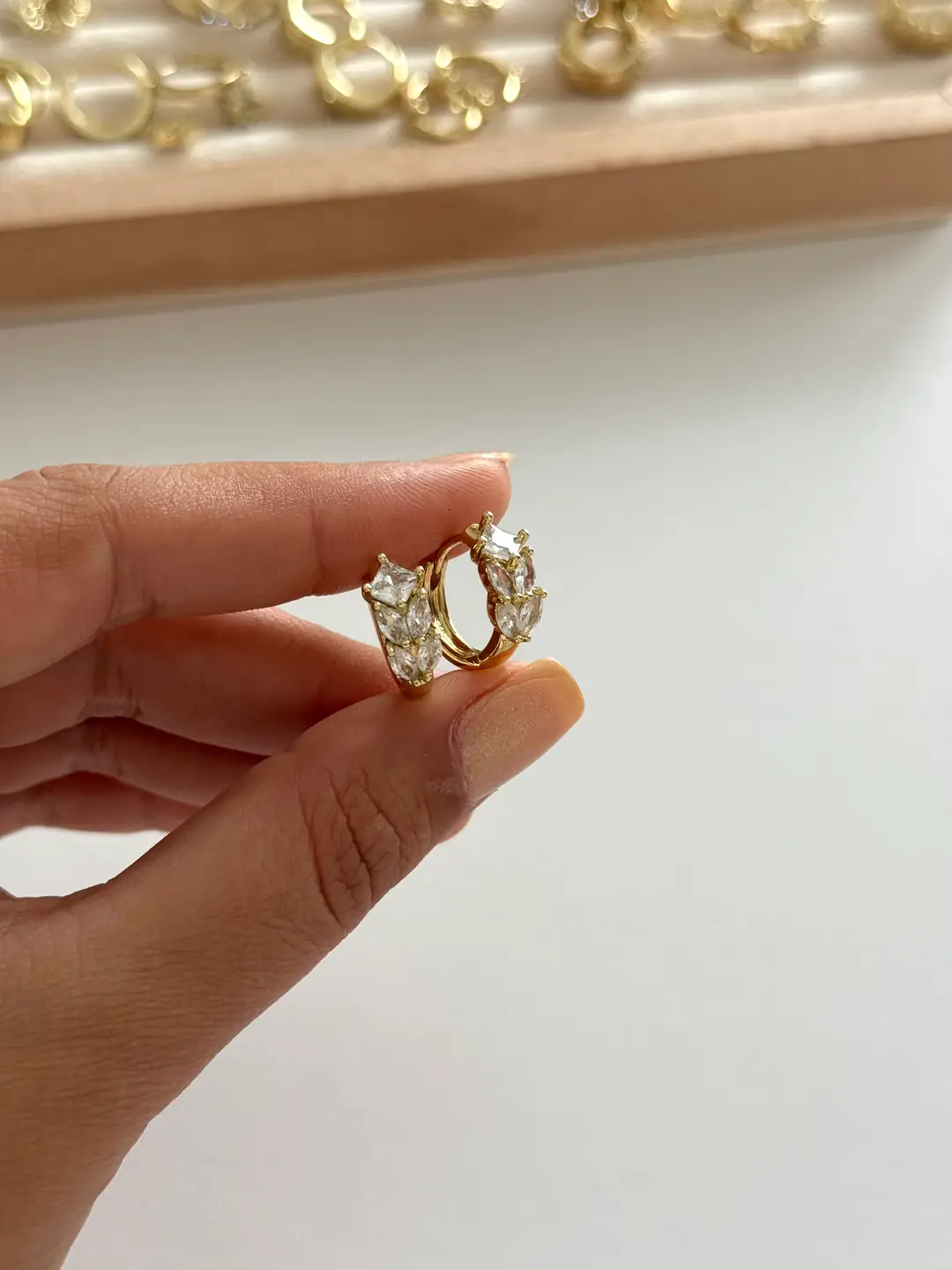 14k Xuping Seri Lotus Küpe