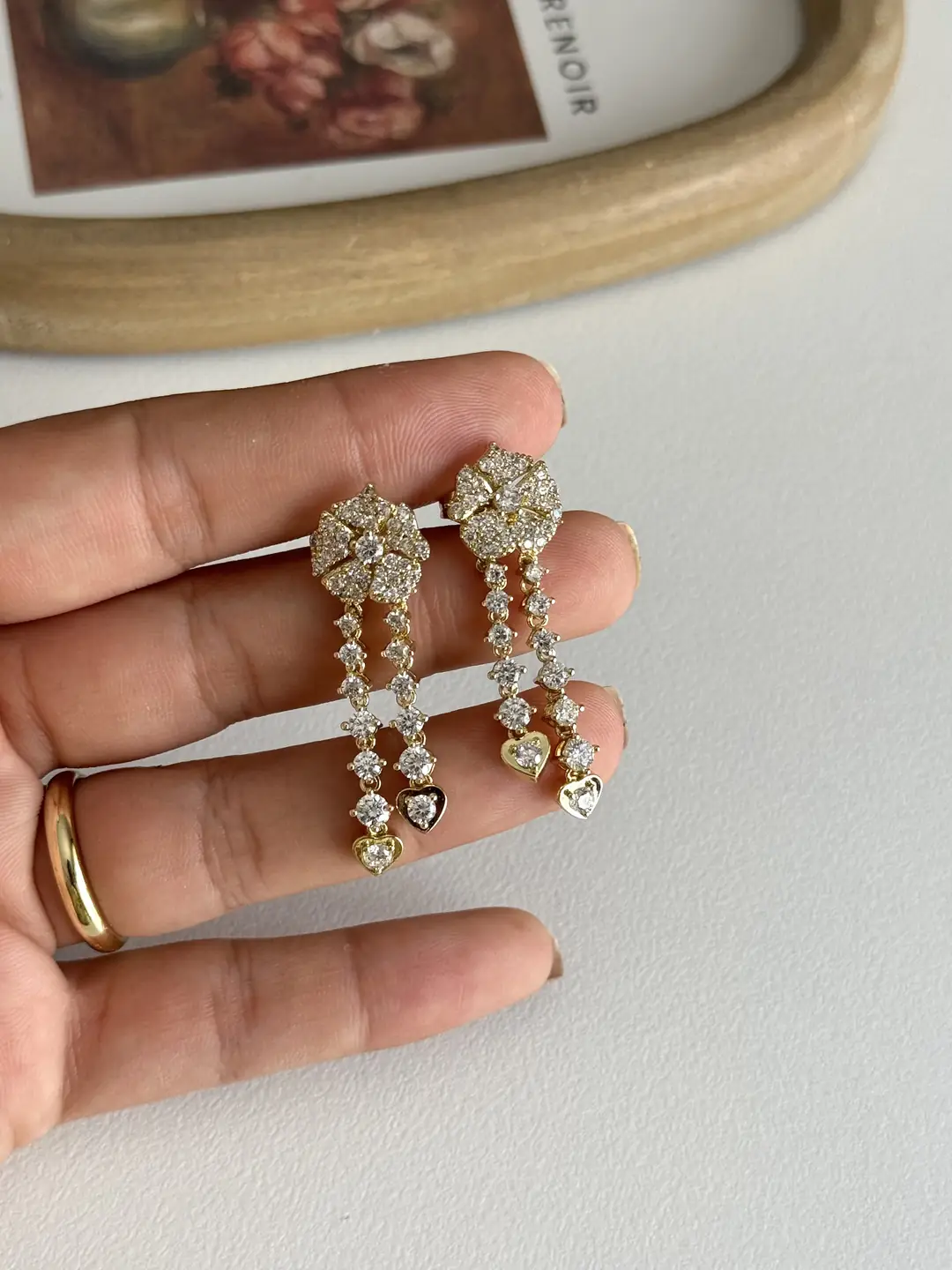 14K Xuping Seri Çiçek Su Yolu Küpe