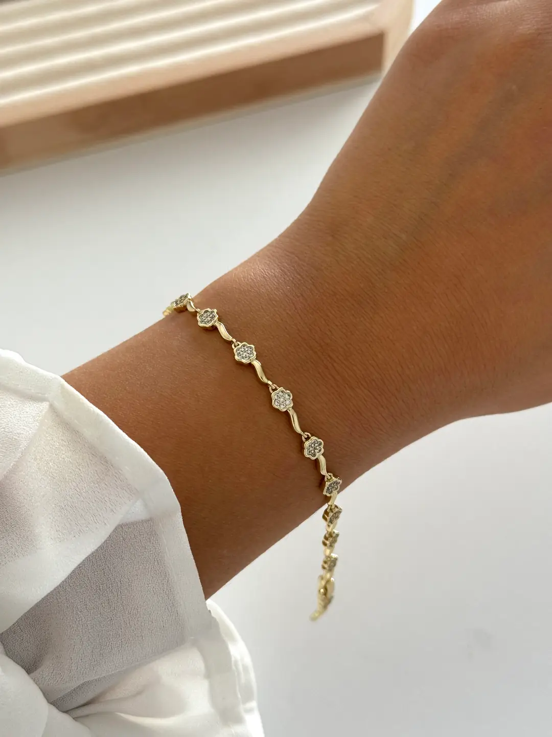 14k Xuping seri minimal çiçek bileklik 
