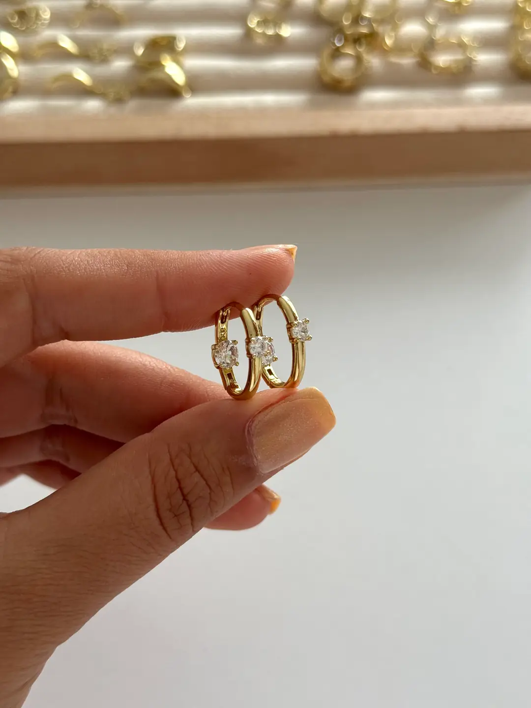 14k xuping seri çift tektaşlı küpe 